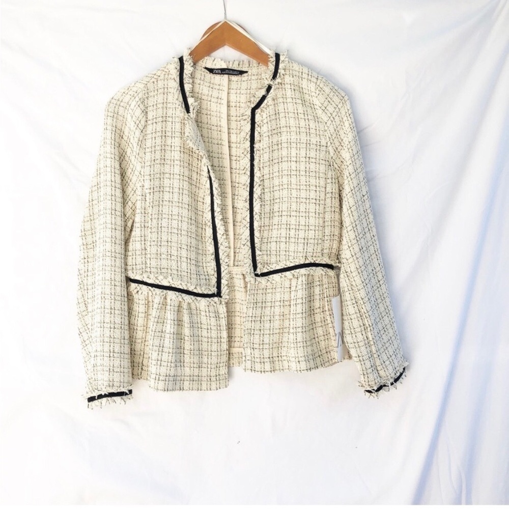 ZARA | NWT SMALL BOUCLE FRINGE TWEED OPEN PEPLUM BLAZER - Picture 4 of 9